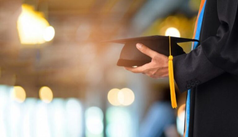 Announcement of the opening of the May 7, 2025 session for university habilitation