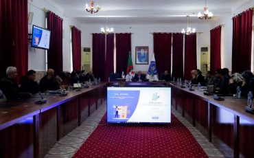 اجتماع تنسيقي réunion de coordination a coordination meeting