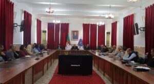 انعقاد اجتماع مجلس مديرية الجامعة Réunion du Conseil de Direction de l'Université Meeting of the University Directorate Council