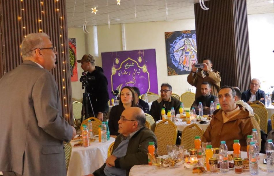 سهرة رمضانية فكرية مع البروفيسور حفيظ أوراق حول مفهوم الزمن بجامعة سيدي بلعباس